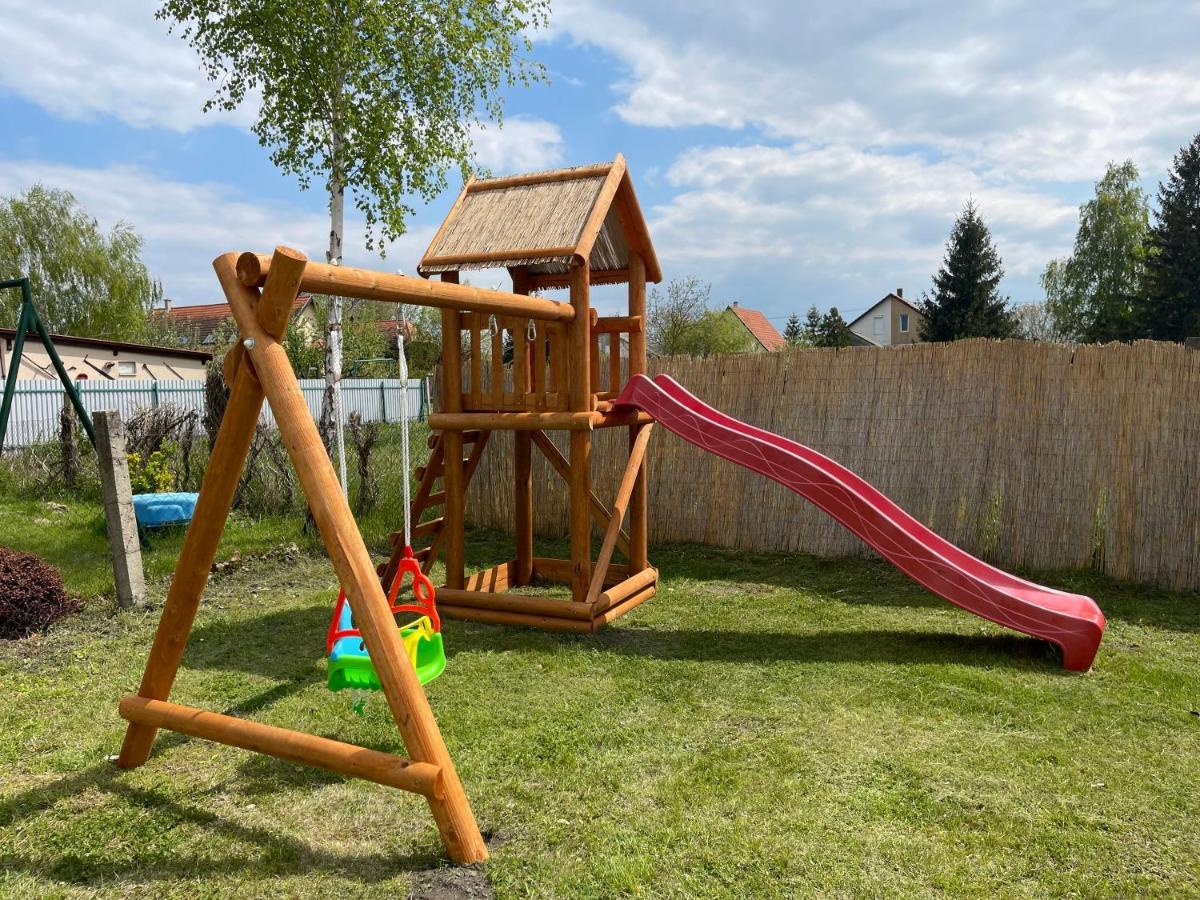 Valentina Apartman Balatonmariafurdo Exterior photo
